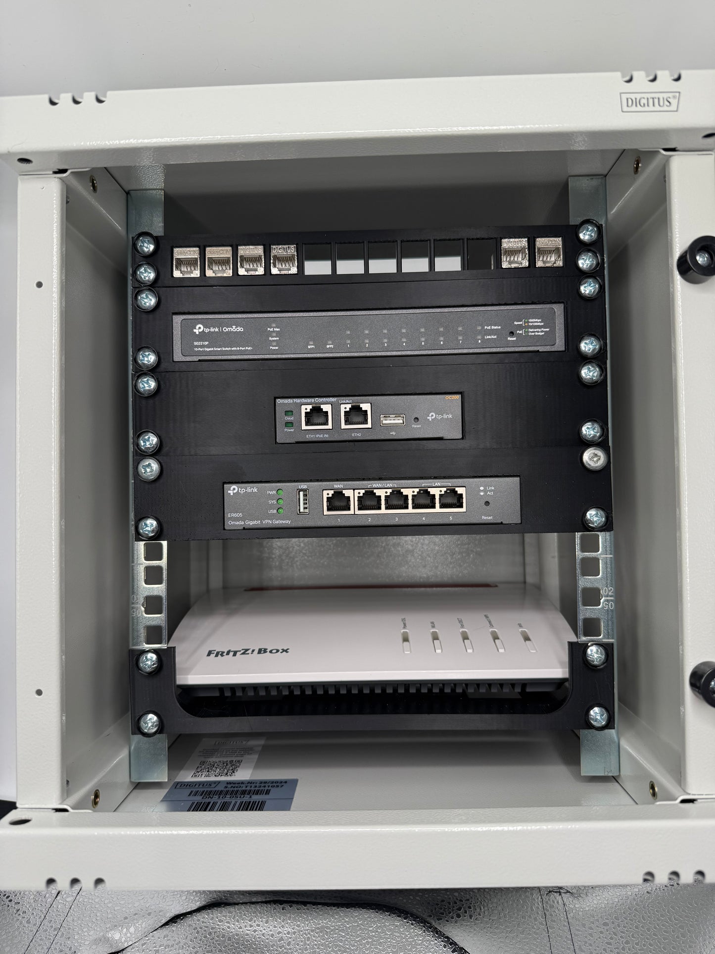 FritzBox 7590 AX Rackmount 10 Zoll 10"