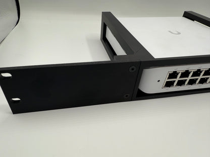 Rackmount Panel für USW-Lite-16-Poe – 19" Version