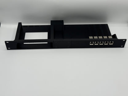 Rackmount Panel für UniFi UCG-Max / UCG-Ultra – 19" Version