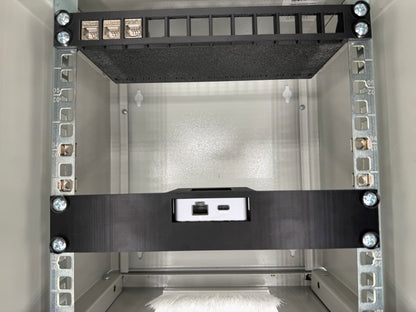 10-Zoll Rackmount Panel für GL.iNet KVM | Halterung für Netzwerk Switch | PETG Mount Bracket Rack 10"