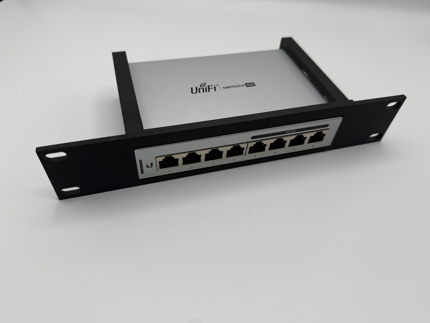 Rackmount Panel für UniFi US-8 / US-8-50W